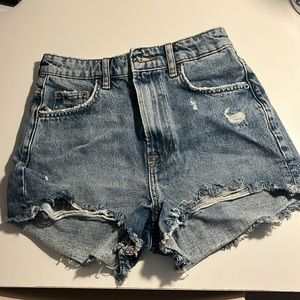 Zara Jean shorts size 4